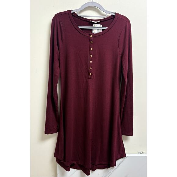 Zenana Women’s Burgundy Long Sleeve Button Front Mini Dress Size Medium - Picture 1 of 5